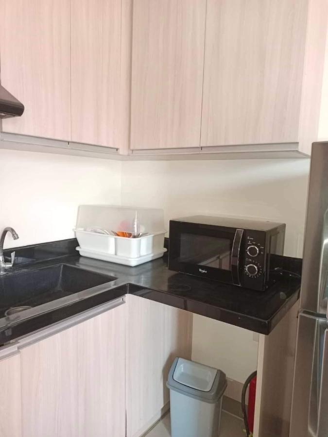 Apartament Mabolo Garden Flat A1 Rooftop Pool Near Ayala Mall Cebu Zewnętrze zdjęcie