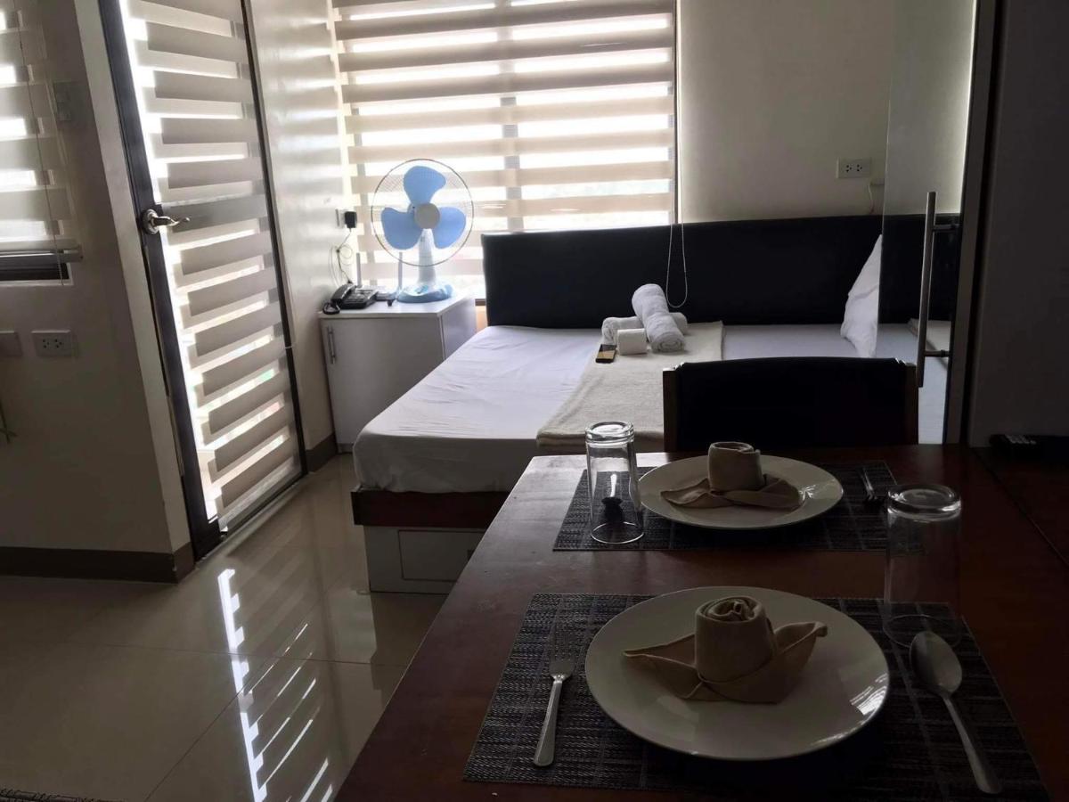 Apartament Mabolo Garden Flat A1 Rooftop Pool Near Ayala Mall Cebu Zewnętrze zdjęcie